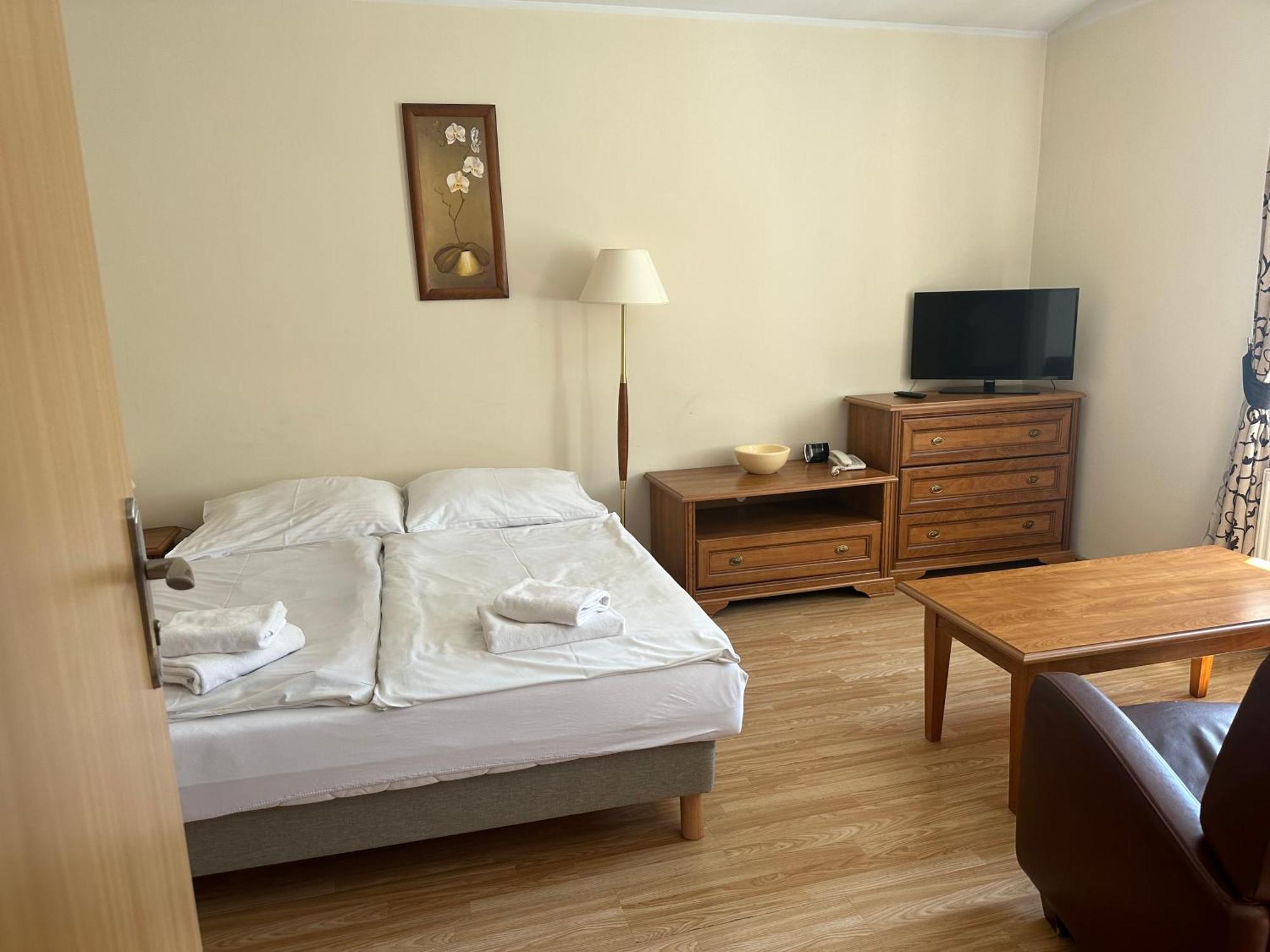 Polonia Hotel Kudowa-Zdrój Eksteriør billede