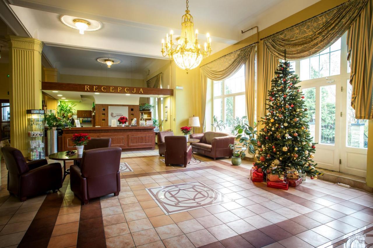 Polonia Hotel Kudowa-Zdrój Eksteriør billede