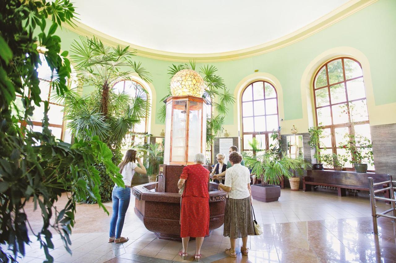 Polonia Hotel Kudowa-Zdrój Eksteriør billede